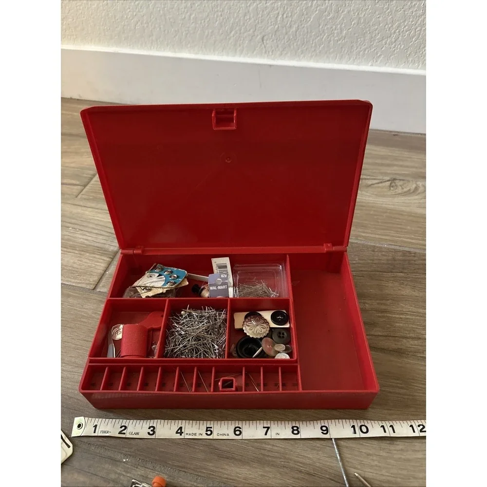Bernina Sewing Machine Old Style Feet 16 Pieces w/ Sewing Box & Notions